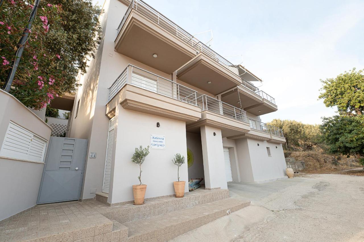 Kalavria Luxury Suites Poros Town Bagian luar foto