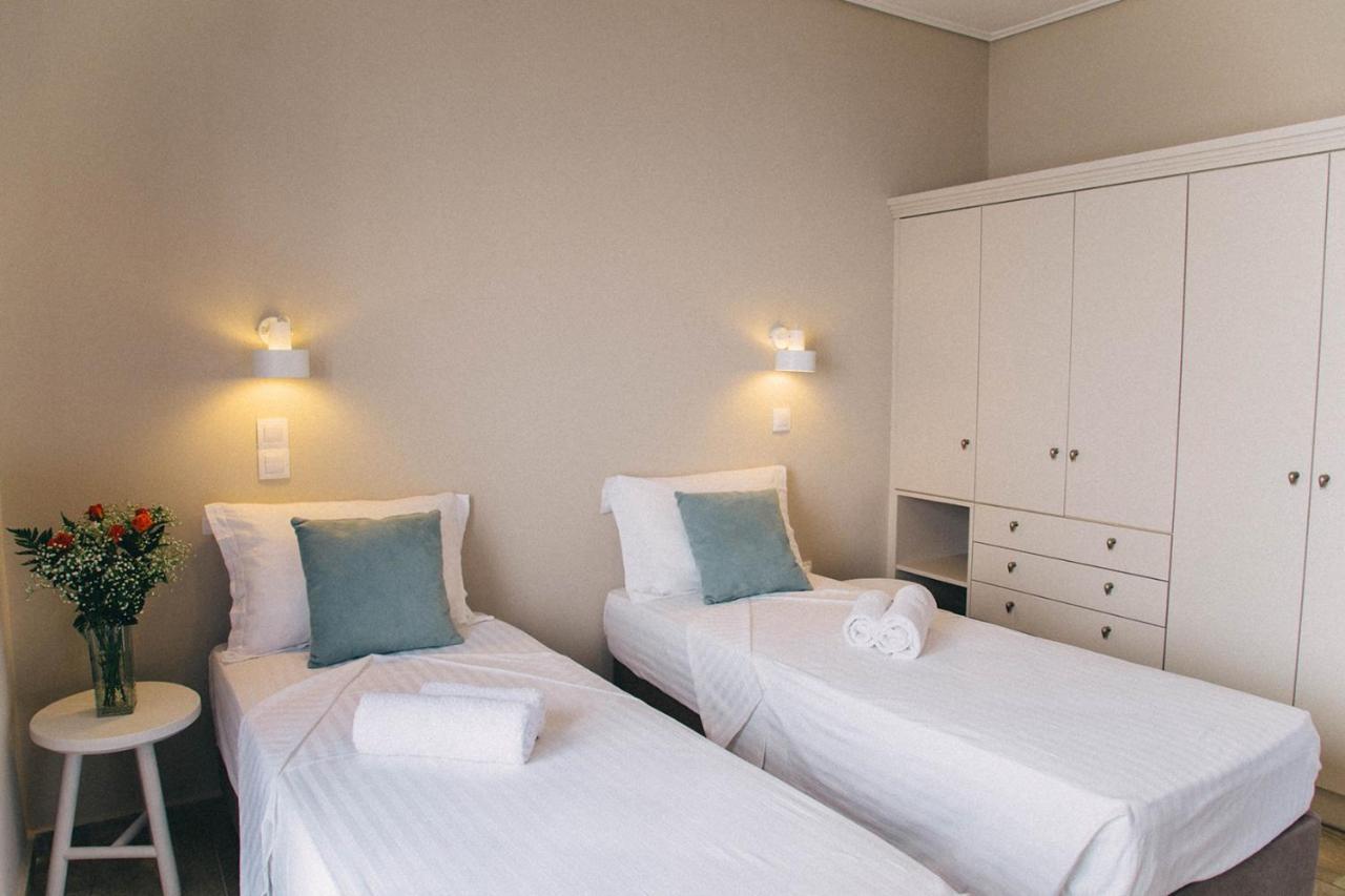 Kalavria Luxury Suites Poros Town Bagian luar foto