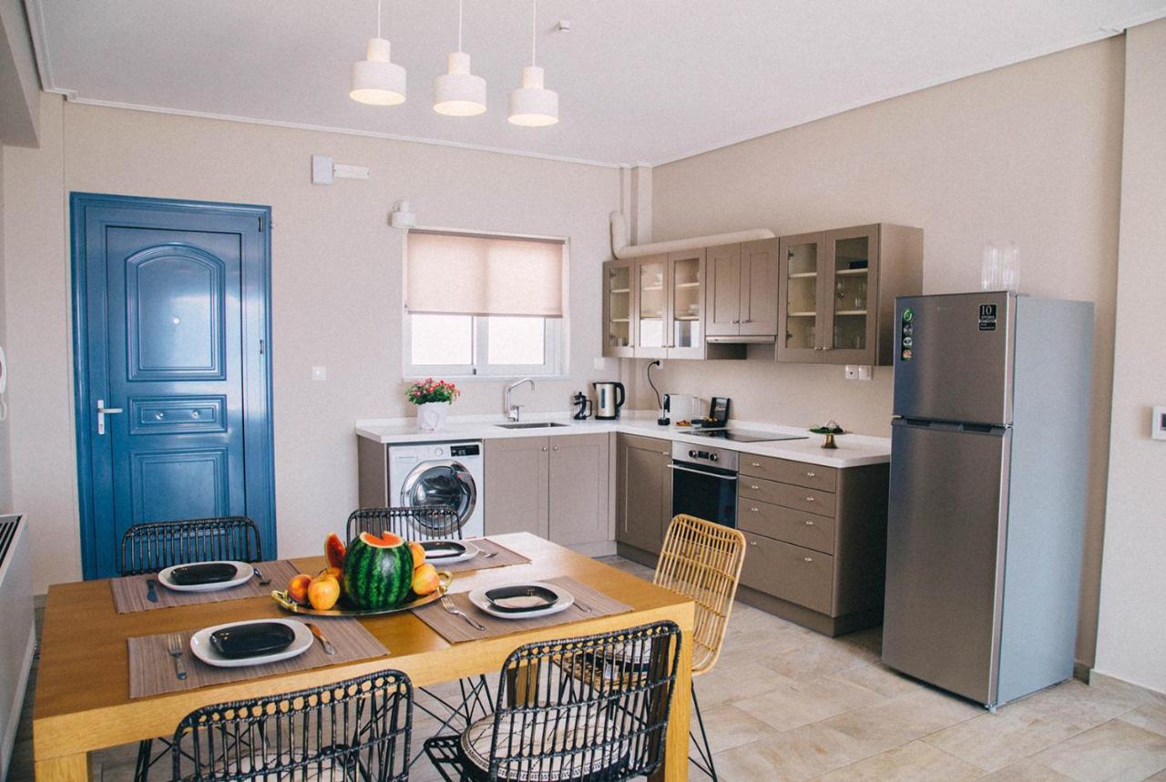 Kalavria Luxury Suites Poros Town Bagian luar foto