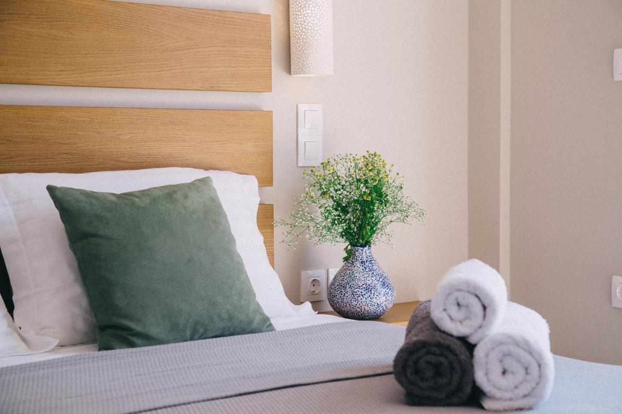 Kalavria Luxury Suites Poros Town Bagian luar foto