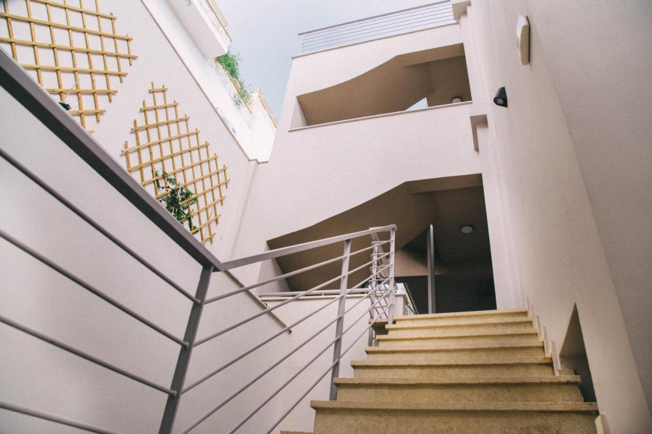 Kalavria Luxury Suites Poros Town Bagian luar foto